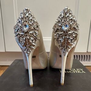 Ivory Badgley Mischka Wedding Shoes 8.5